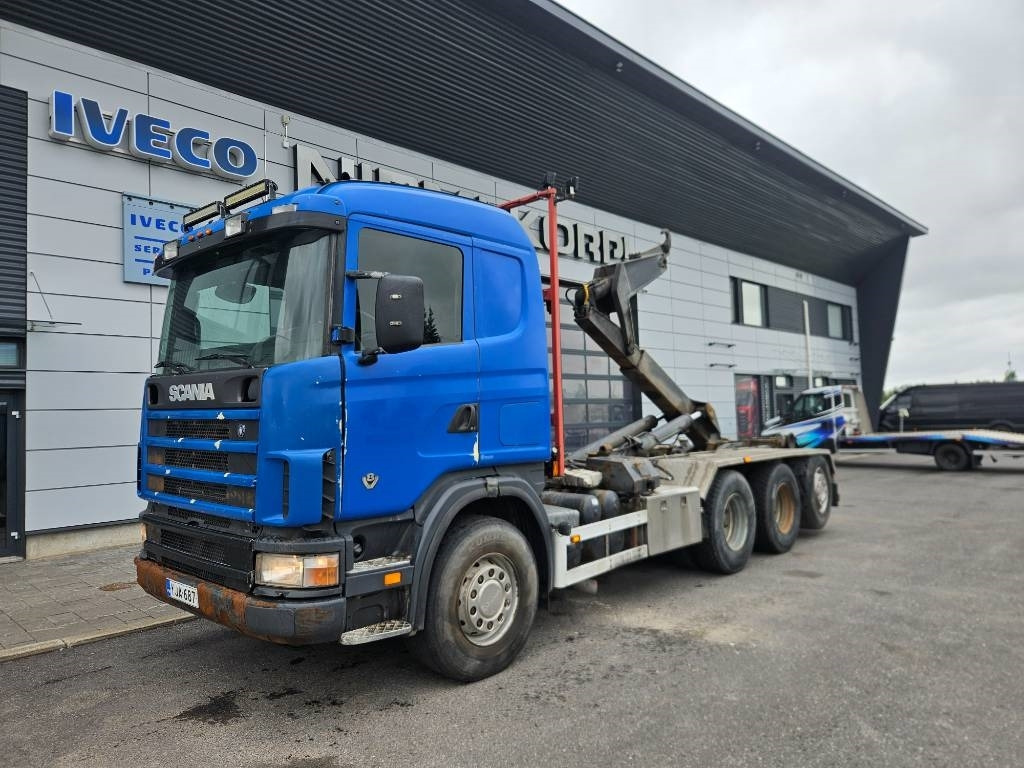 Scania R164 6m taittokoukku - Koukkulava kuorma-auto: kuva Scania R164 6m taittokoukku - Koukkulava kuorma-auto Scania R164 6m taittokoukku - Koukkulava kuorma-auto: kuva Scania R164 6m taittokoukku - Koukkulava kuorma-auto