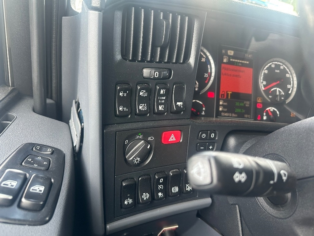 Koukkulava kuorma-auto Scania R520 6x2*4: kuva Koukkulava kuorma-auto Scania R520 6x2*4