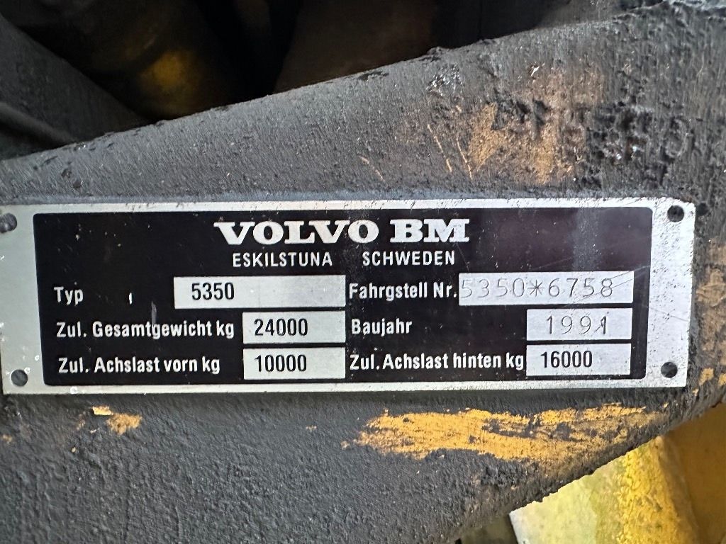 Volvo BM A25 6x6 - Nivelkippiauto: kuva Volvo BM A25 6x6 - Nivelkippiauto Volvo BM A25 6x6 - Nivelkippiauto: kuva Volvo BM A25 6x6 - Nivelkippiauto