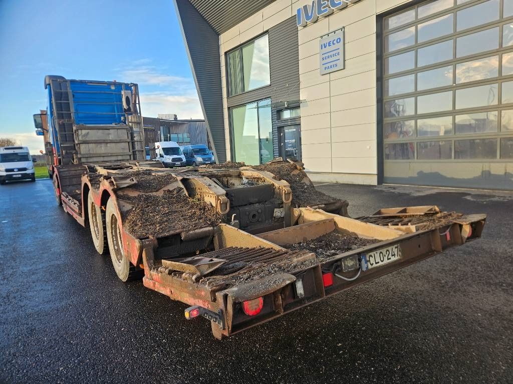 Volvo FH12 8x4 - Puuauto: kuva Volvo FH12 8x4 - Puuauto Volvo FH12 8x4 - Puuauto: kuva Volvo FH12 8x4 - Puuauto