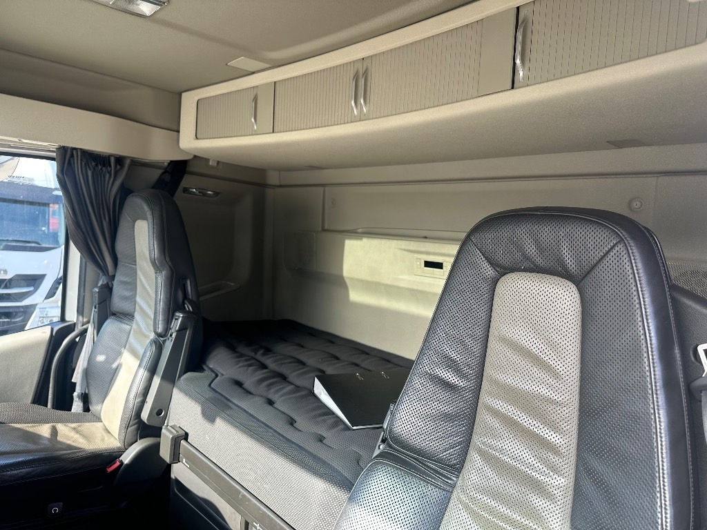 Leasing Volvo FH13 540 HMF 2620-K5  Volvo FH13 540 HMF 2620-K5: kuva Leasing Volvo FH13 540 HMF 2620-K5  Volvo FH13 540 HMF 2620-K5