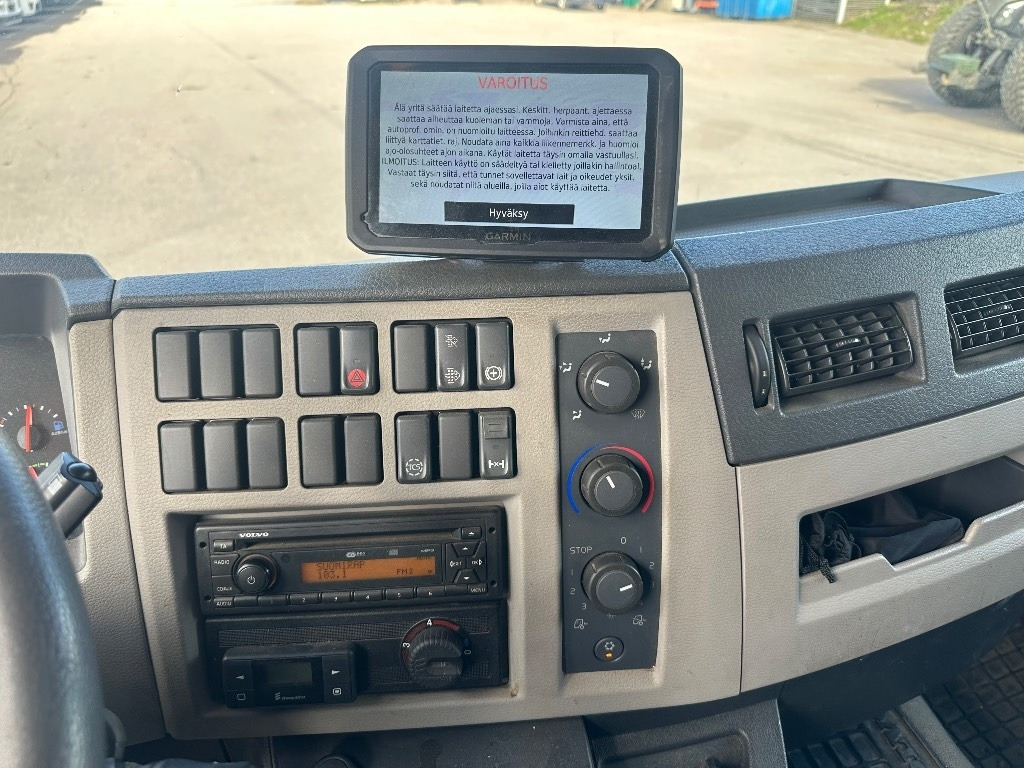 Volvo FL 280 - Umpikori kuorma-auto: kuva Volvo FL 280 - Umpikori kuorma-auto Volvo FL 280 - Umpikori kuorma-auto: kuva Volvo FL 280 - Umpikori kuorma-auto
