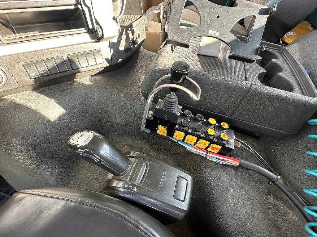 Leasing Volvo FM 420 8x2/4  Volvo FM 420 8x2/4: kuva Leasing Volvo FM 420 8x2/4  Volvo FM 420 8x2/4 Leasing Volvo FM 420 8x2/4  Volvo FM 420 8x2/4: kuva Leasing Volvo FM 420 8x2/4  Volvo FM 420 8x2/4