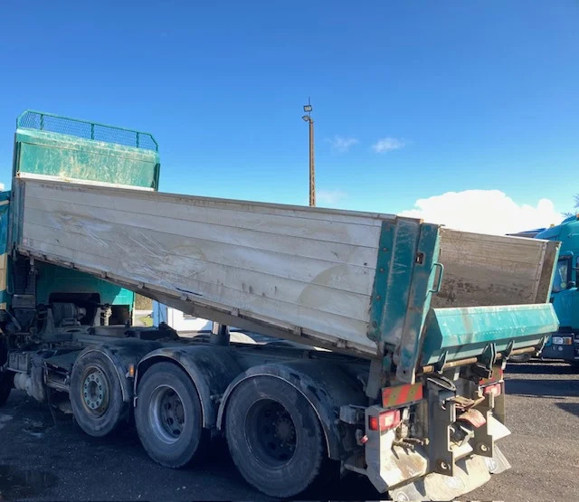 HMF Pendel tiplad - Päällirakenteet-kippiauto: kuva HMF Pendel tiplad - Päällirakenteet-kippiauto HMF Pendel tiplad - Päällirakenteet-kippiauto: kuva HMF Pendel tiplad - Päällirakenteet-kippiauto