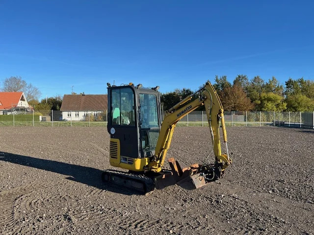 KOMATSU PC16R HS - Minikuormaaja: kuva KOMATSU PC16R HS - Minikuormaaja KOMATSU PC16R HS - Minikuormaaja: kuva KOMATSU PC16R HS - Minikuormaaja