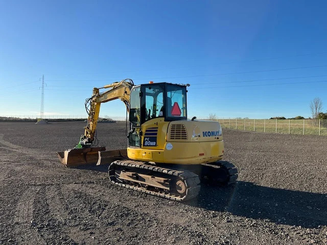 KOMATSU PC80MR - Telakaivukone: kuva KOMATSU PC80MR - Telakaivukone KOMATSU PC80MR - Telakaivukone: kuva KOMATSU PC80MR - Telakaivukone