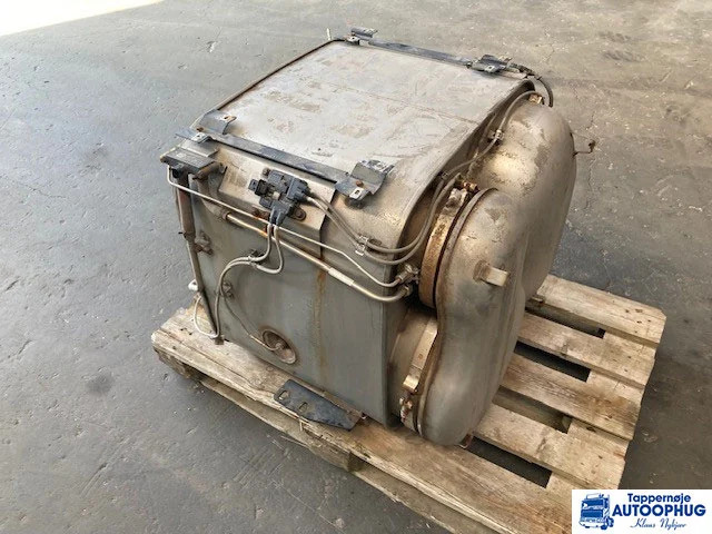 MAN Silencer MAN OEM: 81.15103-6137 - Pakokaasujärjestelmä - Kuorma-auto: kuva MAN Silencer MAN OEM: 81.15103-6137 - Pakokaasujärjestelmä - Kuorma-auto MAN Silencer MAN OEM: 81.15103-6137 - Pakokaasujärjestelmä - Kuorma-auto: kuva MAN Silencer MAN OEM: 81.15103-6137 - Pakokaasujärjestelmä - Kuorma-auto