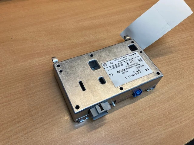 Mercedes A0004463375 – Mercedes ECU IPPC+ - Ohjainyksikkö - Kuorma-auto: kuva Mercedes A0004463375 – Mercedes ECU IPPC+ - Ohjainyksikkö - Kuorma-auto Mercedes A0004463375 – Mercedes ECU IPPC+ - Ohjainyksikkö - Kuorma-auto: kuva Mercedes A0004463375 – Mercedes ECU IPPC+ - Ohjainyksikkö - Kuorma-auto