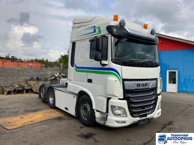 DAF XF530 6X2 Hydraulic - Vetopöytäauto: kuva DAF XF530 6X2 Hydraulic - Vetopöytäauto DAF XF530 6X2 Hydraulic - Vetopöytäauto: kuva DAF XF530 6X2 Hydraulic - Vetopöytäauto