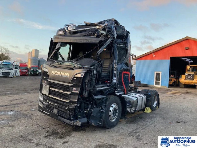 Scania R650 4X2 - Vetopöytäauto: kuva Scania R650 4X2 - Vetopöytäauto Scania R650 4X2 - Vetopöytäauto: kuva Scania R650 4X2 - Vetopöytäauto