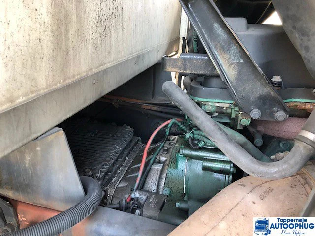 Refrigeraattori kuorma-auto Volvo FM330 Coolerbox 6×2: kuva Refrigeraattori kuorma-auto Volvo FM330 Coolerbox 6×2 Refrigeraattori kuorma-auto Volvo FM330 Coolerbox 6×2: kuva Refrigeraattori kuorma-auto Volvo FM330 Coolerbox 6×2