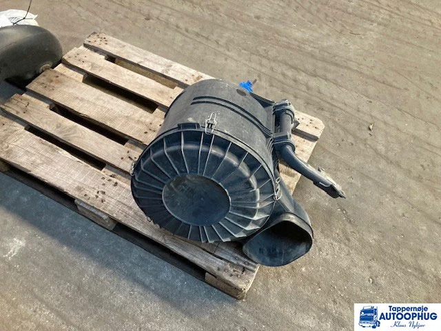 Volvo Luftfilter Volvo 22337550 - Päällirakenne ja ulkopinta - Kuorma-auto: kuva Volvo Luftfilter Volvo 22337550 - Päällirakenne ja ulkopinta - Kuorma-auto Volvo Luftfilter Volvo 22337550 - Päällirakenne ja ulkopinta - Kuorma-auto: kuva Volvo Luftfilter Volvo 22337550 - Päällirakenne ja ulkopinta - Kuorma-auto