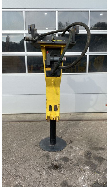 Epiroc MB750 - Iskuvasara - Rakennuskoneet: kuva Epiroc MB750 - Iskuvasara - Rakennuskoneet Epiroc MB750 - Iskuvasara - Rakennuskoneet: kuva Epiroc MB750 - Iskuvasara - Rakennuskoneet