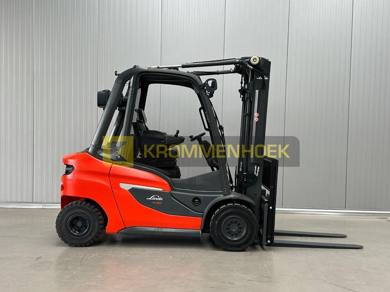 Linde H 30 D - Dieseltrukki: kuva Linde H 30 D - Dieseltrukki Linde H 30 D - Dieseltrukki: kuva Linde H 30 D - Dieseltrukki