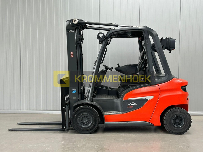 Linde H 30 D - Dieseltrukki: kuva Linde H 30 D - Dieseltrukki Linde H 30 D - Dieseltrukki: kuva Linde H 30 D - Dieseltrukki