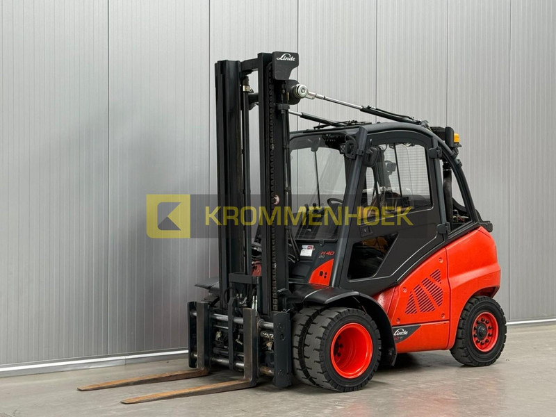 Linde H 40 T-02 - Kaasutrukki: kuva Linde H 40 T-02 - Kaasutrukki Linde H 40 T-02 - Kaasutrukki: kuva Linde H 40 T-02 - Kaasutrukki