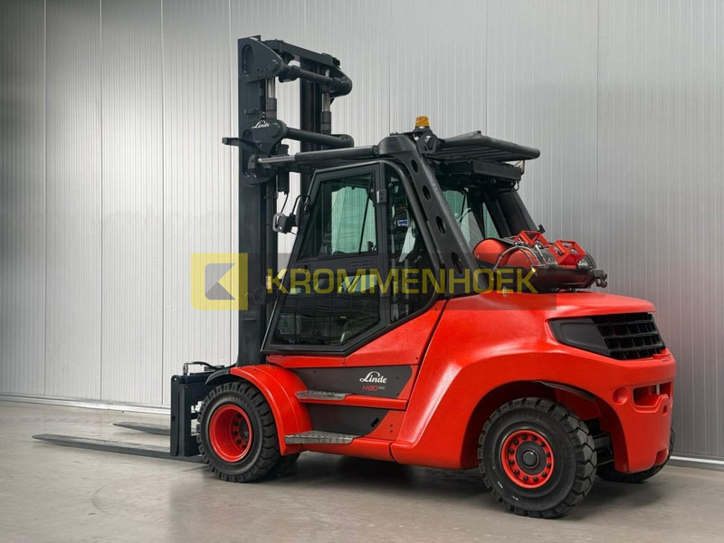 Linde H 80 T-900 - Kaasutrukki: kuva Linde H 80 T-900 - Kaasutrukki Linde H 80 T-900 - Kaasutrukki: kuva Linde H 80 T-900 - Kaasutrukki