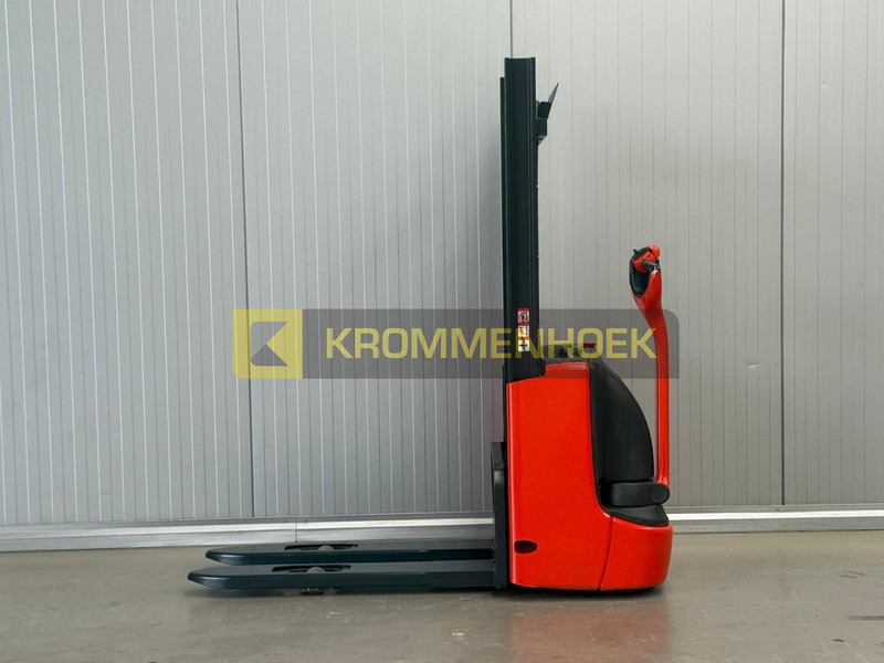 Linde L 10 - Pinoamistrukki: kuva Linde L 10 - Pinoamistrukki Linde L 10 - Pinoamistrukki: kuva Linde L 10 - Pinoamistrukki