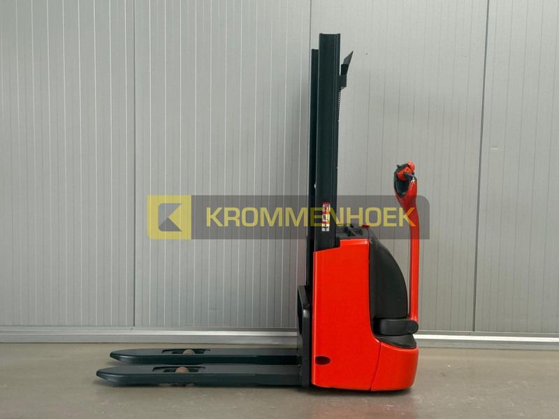 Linde L 10 - Pinoamistrukki: kuva Linde L 10 - Pinoamistrukki Linde L 10 - Pinoamistrukki: kuva Linde L 10 - Pinoamistrukki