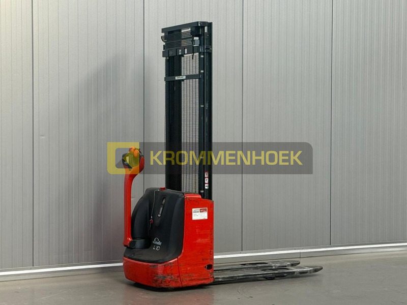 Linde L 10 - Pinoamistrukki: kuva Linde L 10 - Pinoamistrukki Linde L 10 - Pinoamistrukki: kuva Linde L 10 - Pinoamistrukki