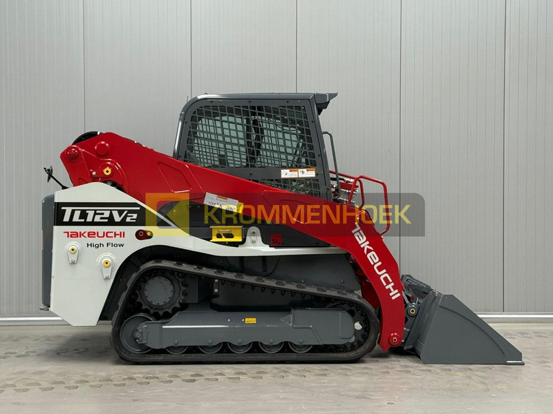 Takeuchi TL 12 V-2 - Liukuohjattu kuormaaja: kuva Takeuchi TL 12 V-2 - Liukuohjattu kuormaaja Takeuchi TL 12 V-2 - Liukuohjattu kuormaaja: kuva Takeuchi TL 12 V-2 - Liukuohjattu kuormaaja