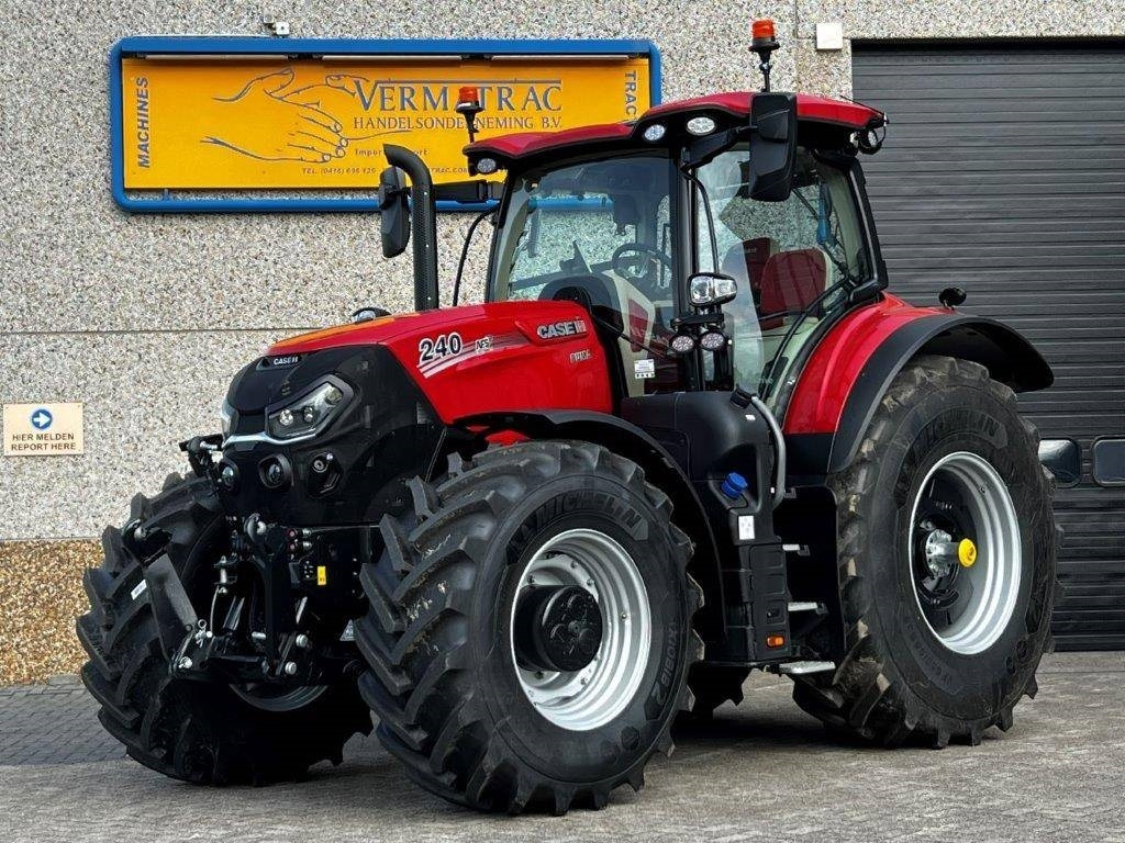 Case IH PUMA 240CVX, AFS Connect, 2024, frontlinkage, GPS! - Traktori: kuva Case IH PUMA 240CVX, AFS Connect, 2024, frontlinkage, GPS! - Traktori Case IH PUMA 240CVX, AFS Connect, 2024, frontlinkage, GPS! - Traktori: kuva Case IH PUMA 240CVX, AFS Connect, 2024, frontlinkage, GPS! - Traktori