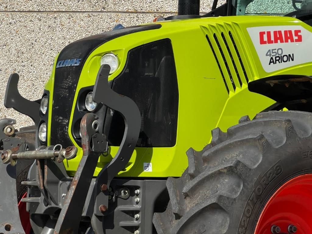 Claas Arion 450 CIS - HEXASHIFT, airbrakes, suspension, - Traktori: kuva Claas Arion 450 CIS - HEXASHIFT, airbrakes, suspension, - Traktori Claas Arion 450 CIS - HEXASHIFT, airbrakes, suspension, - Traktori: kuva Claas Arion 450 CIS - HEXASHIFT, airbrakes, suspension, - Traktori