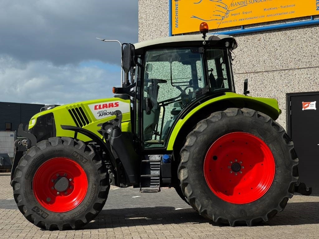 Claas Arion 450 CIS - HEXASHIFT, airbrakes, suspension, - Traktori: kuva Claas Arion 450 CIS - HEXASHIFT, airbrakes, suspension, - Traktori Claas Arion 450 CIS - HEXASHIFT, airbrakes, suspension, - Traktori: kuva Claas Arion 450 CIS - HEXASHIFT, airbrakes, suspension, - Traktori