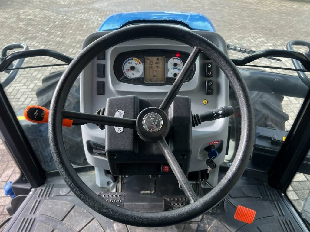 Traktori New Holland T5.100S, Power Shuttle, Airco, 2024!!: kuva Traktori New Holland T5.100S, Power Shuttle, Airco, 2024!!
