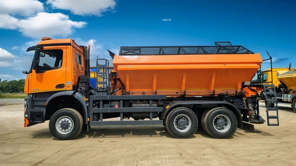 Mercedes-Benz AROCS 3333 6x6 - Kuorma-auto: kuva Mercedes-Benz AROCS 3333 6x6 - Kuorma-auto Mercedes-Benz AROCS 3333 6x6 - Kuorma-auto: kuva Mercedes-Benz AROCS 3333 6x6 - Kuorma-auto