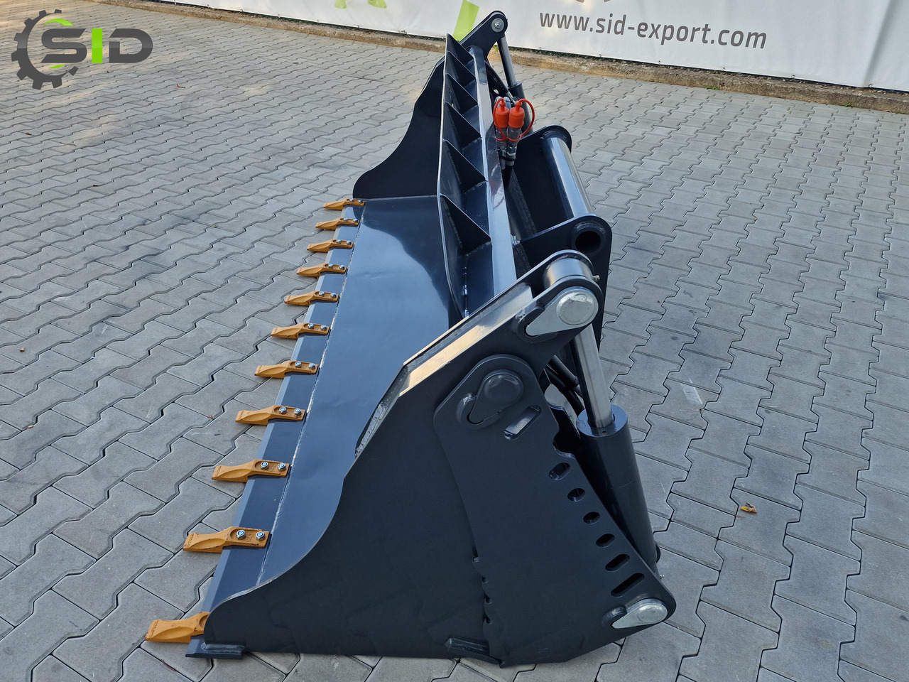Uusi Kuormaajan kauha - Rakennuskoneet SID Klappschaufel 4in1 / 4in1 multipurpose bucket 1,4 m: kuva Uusi Kuormaajan kauha - Rakennuskoneet SID Klappschaufel 4in1 / 4in1 multipurpose bucket 1,4 m