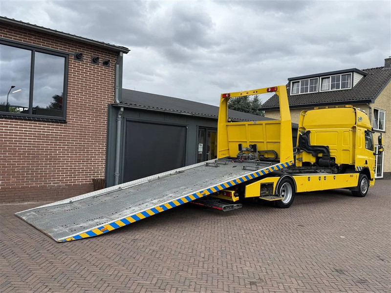 DAF CF 65.300 Towtruck Depannage Lier Brille Sleeper 640x242x104 cm - Hinausauto: kuva DAF CF 65.300 Towtruck Depannage Lier Brille Sleeper 640x242x104 cm - Hinausauto DAF CF 65.300 Towtruck Depannage Lier Brille Sleeper 640x242x104 cm - Hinausauto: kuva DAF CF 65.300 Towtruck Depannage Lier Brille Sleeper 640x242x104 cm - Hinausauto