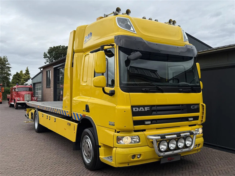 DAF CF 65.300 Towtruck Depannage Lier Brille Sleeper 640x242x104 cm - Hinausauto: kuva DAF CF 65.300 Towtruck Depannage Lier Brille Sleeper 640x242x104 cm - Hinausauto DAF CF 65.300 Towtruck Depannage Lier Brille Sleeper 640x242x104 cm - Hinausauto: kuva DAF CF 65.300 Towtruck Depannage Lier Brille Sleeper 640x242x104 cm - Hinausauto
