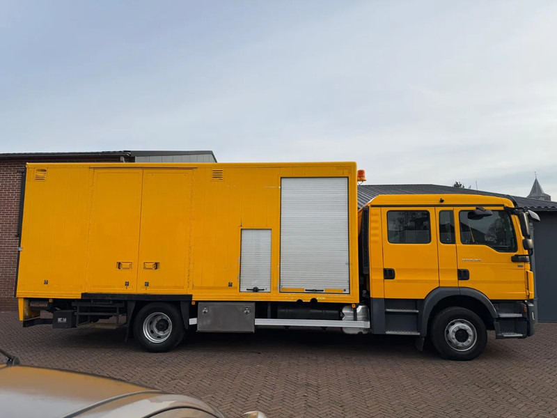 MAN TGM 15.250 E6 DC FUELSTATION ATLAS COPCO WaterTank - Umpikori kuorma-auto: kuva MAN TGM 15.250 E6 DC FUELSTATION ATLAS COPCO WaterTank - Umpikori kuorma-auto MAN TGM 15.250 E6 DC FUELSTATION ATLAS COPCO WaterTank - Umpikori kuorma-auto: kuva MAN TGM 15.250 E6 DC FUELSTATION ATLAS COPCO WaterTank - Umpikori kuorma-auto