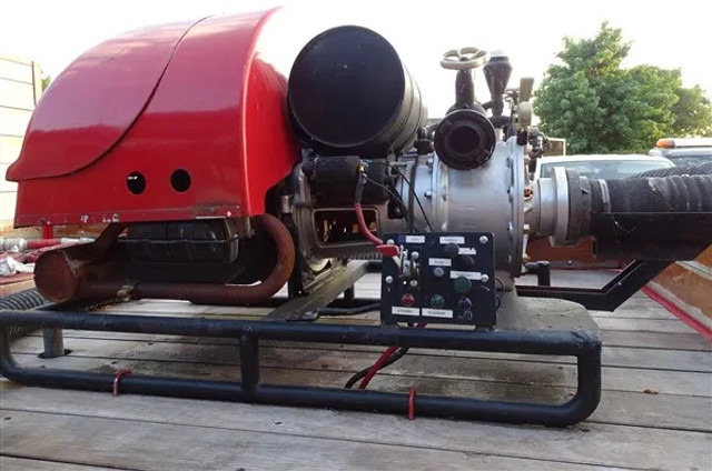 Mercedes-Benz LP 1117 4x4 TURBO Motor Brandweerauto VW motor met Waterpomp in openlaadbak - Paloauto: kuva Mercedes-Benz LP 1117 4x4 TURBO Motor Brandweerauto VW motor met Waterpomp in openlaadbak - Paloauto Mercedes-Benz LP 1117 4x4 TURBO Motor Brandweerauto VW motor met Waterpomp in openlaadbak - Paloauto: kuva Mercedes-Benz LP 1117 4x4 TURBO Motor Brandweerauto VW motor met Waterpomp in openlaadbak - Paloauto