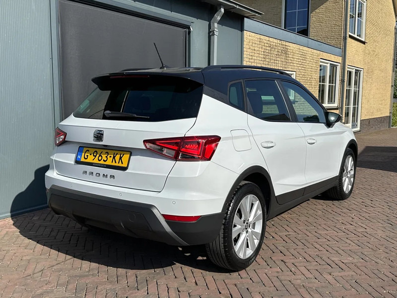 SEAT Arona 1.0 TSI Style Business Intense Carplay Dealeronderhouden Cruise Clima Navi Camera - Viistoperä: kuva SEAT Arona 1.0 TSI Style Business Intense Carplay Dealeronderhouden Cruise Clima Navi Camera - Viistoperä SEAT Arona 1.0 TSI Style Business Intense Carplay Dealeronderhouden Cruise Clima Navi Camera - Viistoperä: kuva SEAT Arona 1.0 TSI Style Business Intense Carplay Dealeronderhouden Cruise Clima Navi Camera - Viistoperä