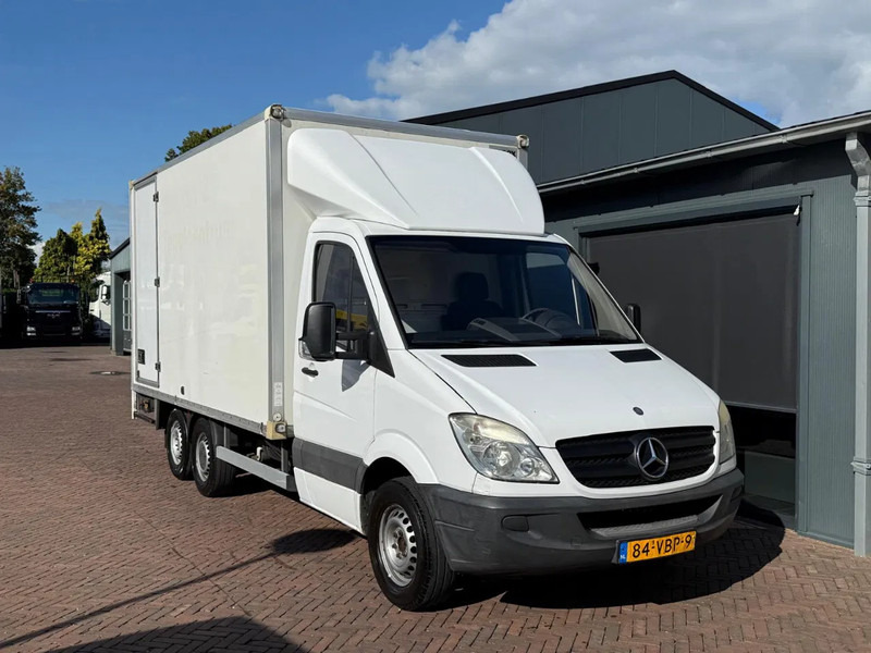 Mercedes-Benz Sprinter 311 CLixtar LBW 2.5 ton load be licence - Vetopöytäauto: kuva Mercedes-Benz Sprinter 311 CLixtar LBW 2.5 ton load be licence - Vetopöytäauto Mercedes-Benz Sprinter 311 CLixtar LBW 2.5 ton load be licence - Vetopöytäauto: kuva Mercedes-Benz Sprinter 311 CLixtar LBW 2.5 ton load be licence - Vetopöytäauto