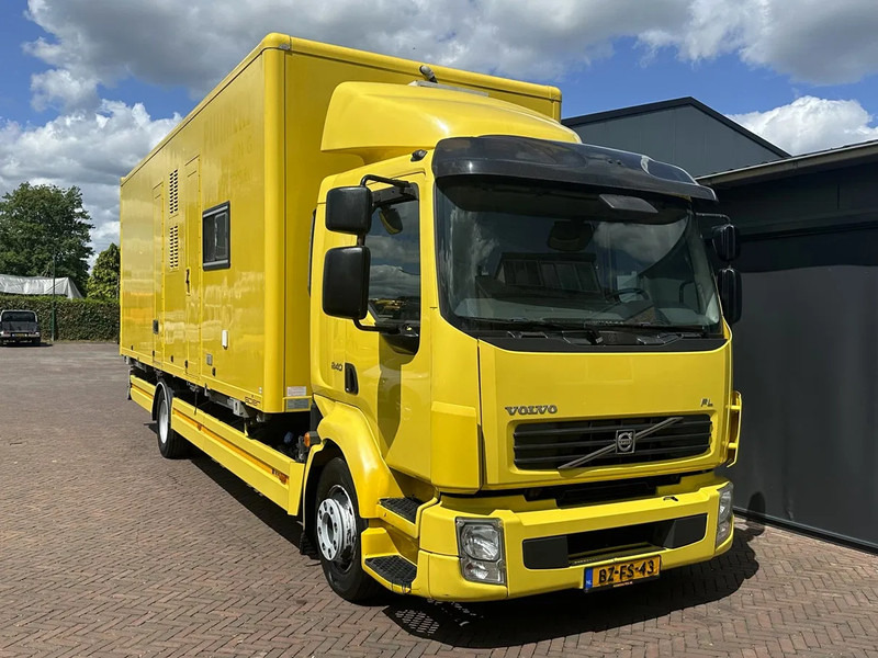 Volvo FL 12.240 BDF ST.AIRCO+ KACHEL, DOUCHE, 2X BED, WASBAK - Umpikori kuorma-auto: kuva Volvo FL 12.240 BDF ST.AIRCO+ KACHEL, DOUCHE, 2X BED, WASBAK - Umpikori kuorma-auto Volvo FL 12.240 BDF ST.AIRCO+ KACHEL, DOUCHE, 2X BED, WASBAK - Umpikori kuorma-auto: kuva Volvo FL 12.240 BDF ST.AIRCO+ KACHEL, DOUCHE, 2X BED, WASBAK - Umpikori kuorma-auto