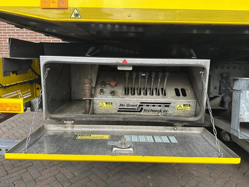 Hinausauto Volvo FM 330 TOWTRUCK FASSI CRANE WHEELLIFT: kuva Hinausauto Volvo FM 330 TOWTRUCK FASSI CRANE WHEELLIFT