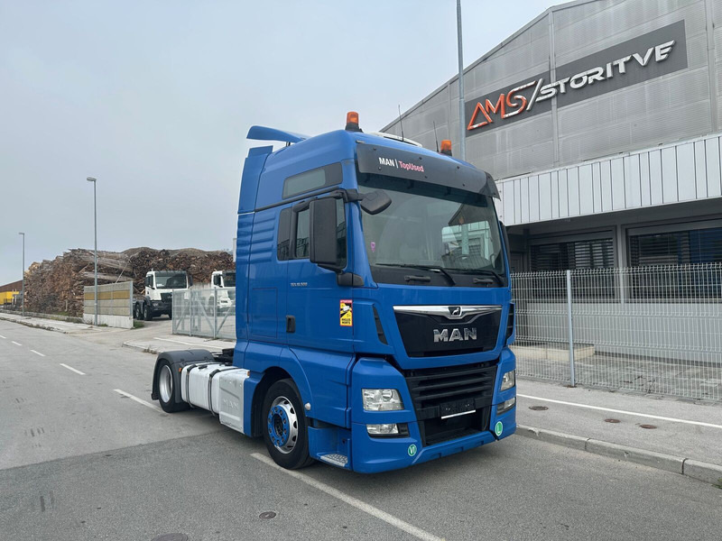 MAN TGX 18.500 - Vetopöytäauto: kuva MAN TGX 18.500 - Vetopöytäauto MAN TGX 18.500 - Vetopöytäauto: kuva MAN TGX 18.500 - Vetopöytäauto