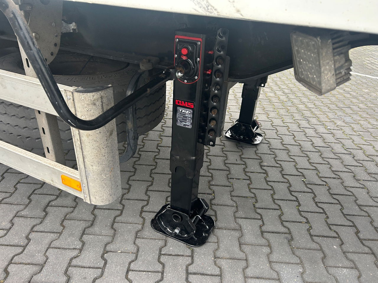 Diversen HTF citytrailer - Umpikori puoliperävaunu: kuva Diversen HTF citytrailer - Umpikori puoliperävaunu Diversen HTF citytrailer - Umpikori puoliperävaunu: kuva Diversen HTF citytrailer - Umpikori puoliperävaunu