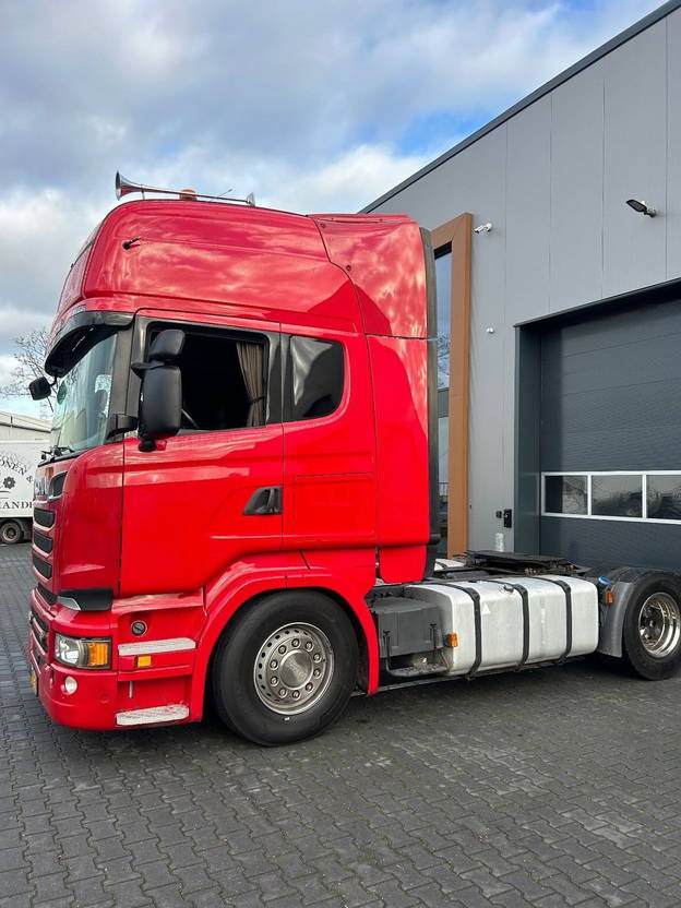 Scania R580 V8 R580 v8 Topline Retarder Full Airsuspension Double Glass - Vetopöytäauto: kuva Scania R580 V8 R580 v8 Topline Retarder Full Airsuspension Double Glass - Vetopöytäauto Scania R580 V8 R580 v8 Topline Retarder Full Airsuspension Double Glass - Vetopöytäauto: kuva Scania R580 V8 R580 v8 Topline Retarder Full Airsuspension Double Glass - Vetopöytäauto
