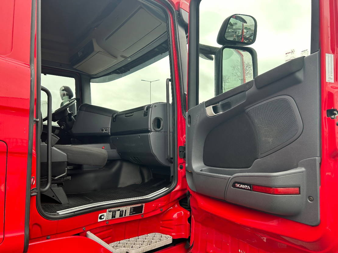 Scania R580 V8 R580 v8 Topline Retarder Full Airsuspension Double Glass - Vetopöytäauto: kuva Scania R580 V8 R580 v8 Topline Retarder Full Airsuspension Double Glass - Vetopöytäauto Scania R580 V8 R580 v8 Topline Retarder Full Airsuspension Double Glass - Vetopöytäauto: kuva Scania R580 V8 R580 v8 Topline Retarder Full Airsuspension Double Glass - Vetopöytäauto