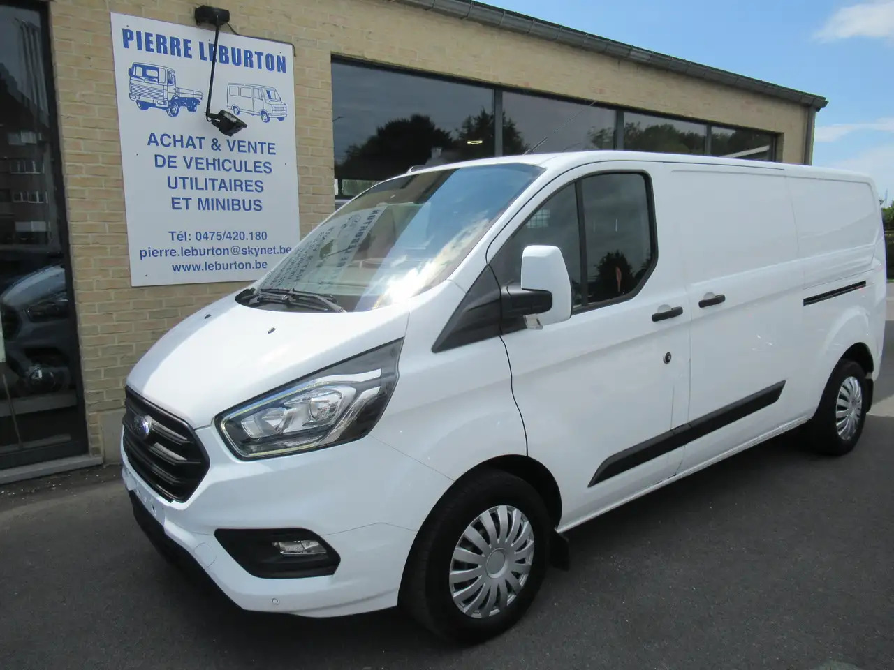 Ford Transit Custom L2, navi, cruis, clim 2PL 13900€+tva/btw - Pieni pakettiauto: kuva Ford Transit Custom L2, navi, cruis, clim 2PL 13900€+tva/btw - Pieni pakettiauto Ford Transit Custom L2, navi, cruis, clim 2PL 13900€+tva/btw - Pieni pakettiauto: kuva Ford Transit Custom L2, navi, cruis, clim 2PL 13900€+tva/btw - Pieni pakettiauto