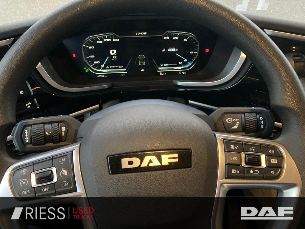 Vetopöytäauto DAF XG 480 FT 4x2 Intarder: kuva Vetopöytäauto DAF XG 480 FT 4x2 Intarder