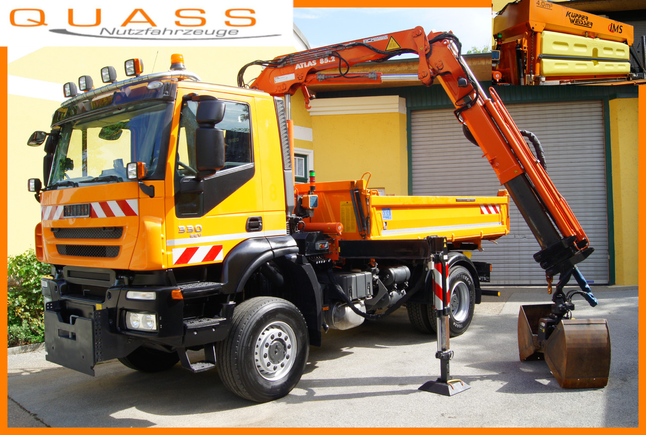 IVECO 190T33 Trakker 4x4/ATLAS 85.2/Euro5/Winterdienst/Streuer - Kippiauto kuorma-auto: kuva IVECO 190T33 Trakker 4x4/ATLAS 85.2/Euro5/Winterdienst/Streuer - Kippiauto kuorma-auto IVECO 190T33 Trakker 4x4/ATLAS 85.2/Euro5/Winterdienst/Streuer - Kippiauto kuorma-auto: kuva IVECO 190T33 Trakker 4x4/ATLAS 85.2/Euro5/Winterdienst/Streuer - Kippiauto kuorma-auto