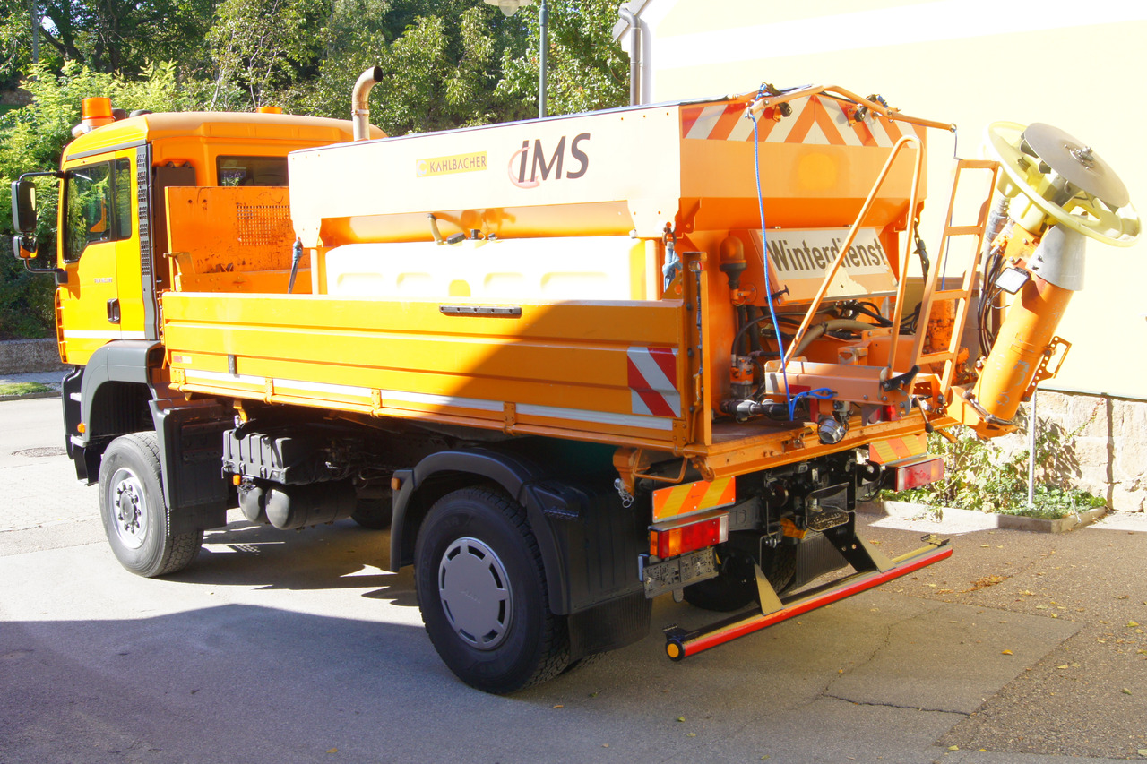 MAN TGA 18.310 BL 4x4/MEILLER/Salzstreuer/Winterdienst - Lumikone: kuva MAN TGA 18.310 BL 4x4/MEILLER/Salzstreuer/Winterdienst - Lumikone MAN TGA 18.310 BL 4x4/MEILLER/Salzstreuer/Winterdienst - Lumikone: kuva MAN TGA 18.310 BL 4x4/MEILLER/Salzstreuer/Winterdienst - Lumikone