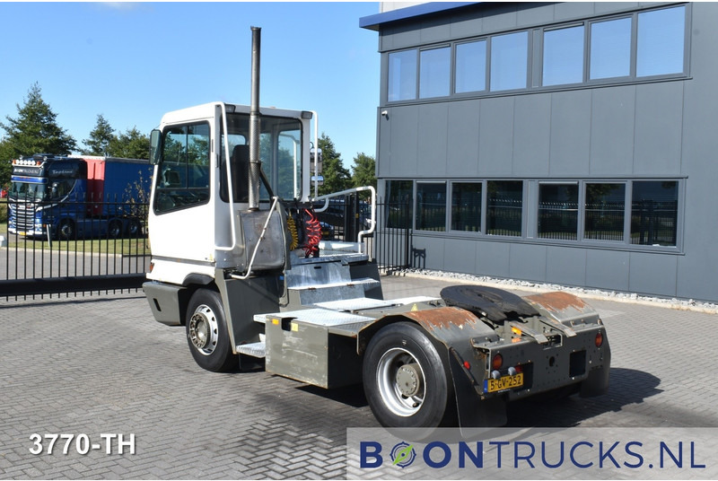 Terberg YT222 4x2 | TERMINAL TRUCK * NL KENTEKEN - Terminaalitraktori: kuva Terberg YT222 4x2 | TERMINAL TRUCK * NL KENTEKEN - Terminaalitraktori Terberg YT222 4x2 | TERMINAL TRUCK * NL KENTEKEN - Terminaalitraktori: kuva Terberg YT222 4x2 | TERMINAL TRUCK * NL KENTEKEN - Terminaalitraktori