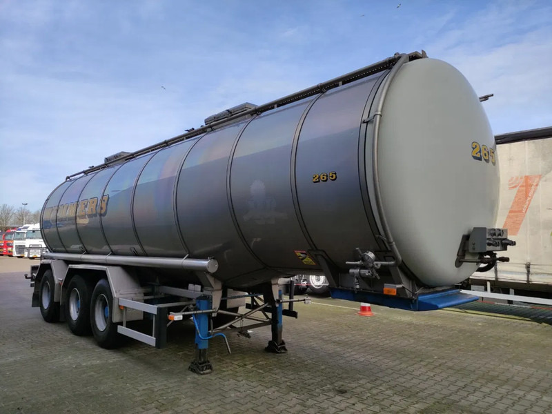 Burg 34000 liter tankoplegger - Säiliöpuoliperävaunu: kuva Burg 34000 liter tankoplegger - Säiliöpuoliperävaunu Burg 34000 liter tankoplegger - Säiliöpuoliperävaunu: kuva Burg 34000 liter tankoplegger - Säiliöpuoliperävaunu