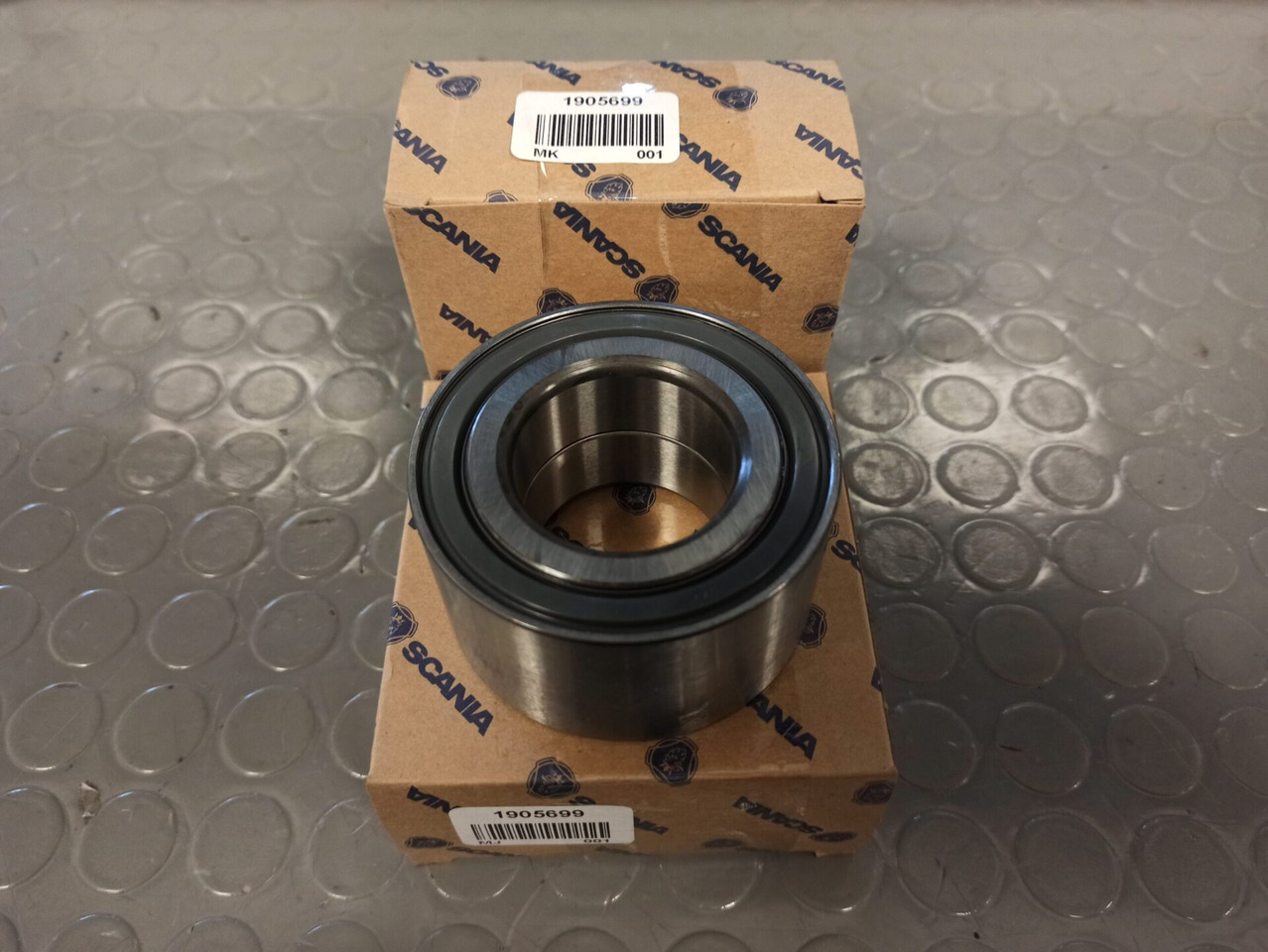 SCANIA BALL BEARING - 1905699 - Moottorilaakeri - Kuorma-auto: kuva SCANIA BALL BEARING - 1905699 - Moottorilaakeri - Kuorma-auto SCANIA BALL BEARING - 1905699 - Moottorilaakeri - Kuorma-auto: kuva SCANIA BALL BEARING - 1905699 - Moottorilaakeri - Kuorma-auto